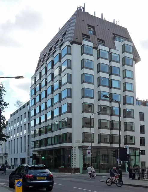 20 Chesham Place in Belgravia, home to The Hari hotel